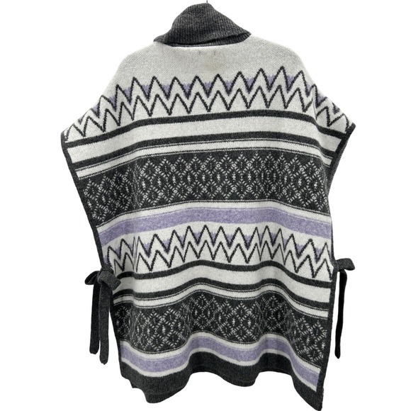 Aerie Womens Fair Isle Oversized Turtleneck Poncho Sweater Pullover Medium - Picture 3 of 9